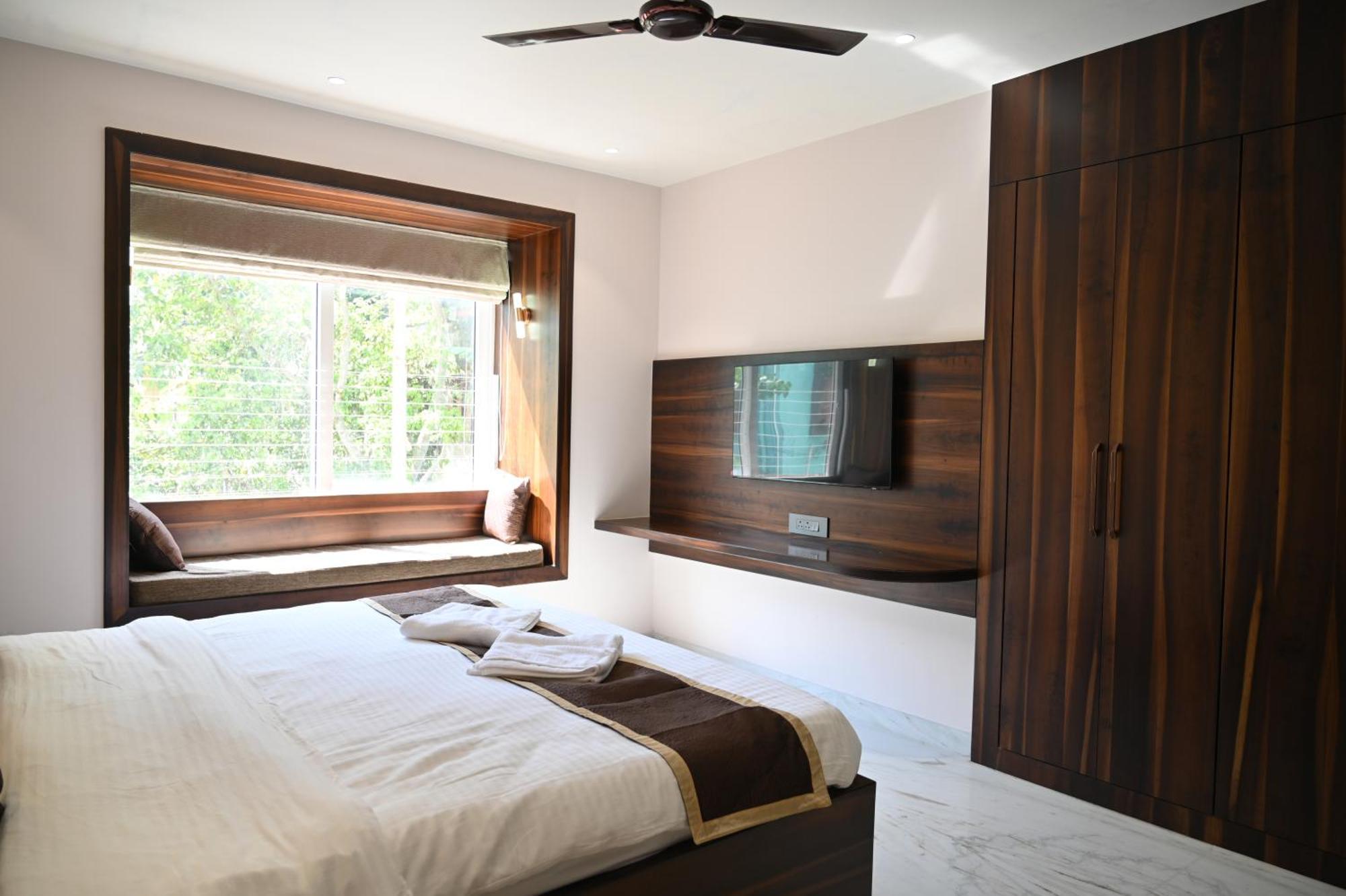 Kitty House Hotel Kolkata Exterior photo