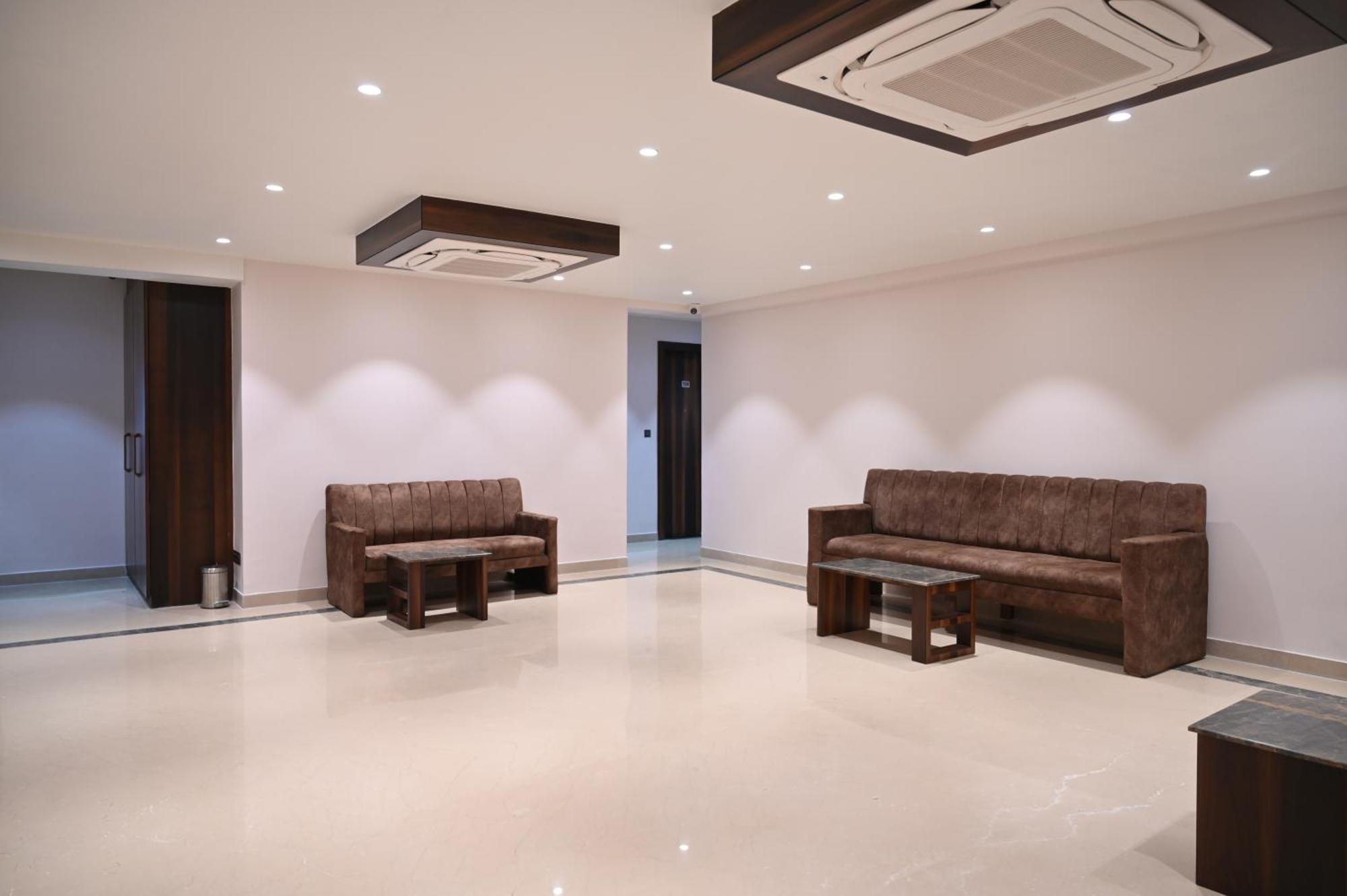 Kitty House Hotel Kolkata Exterior photo