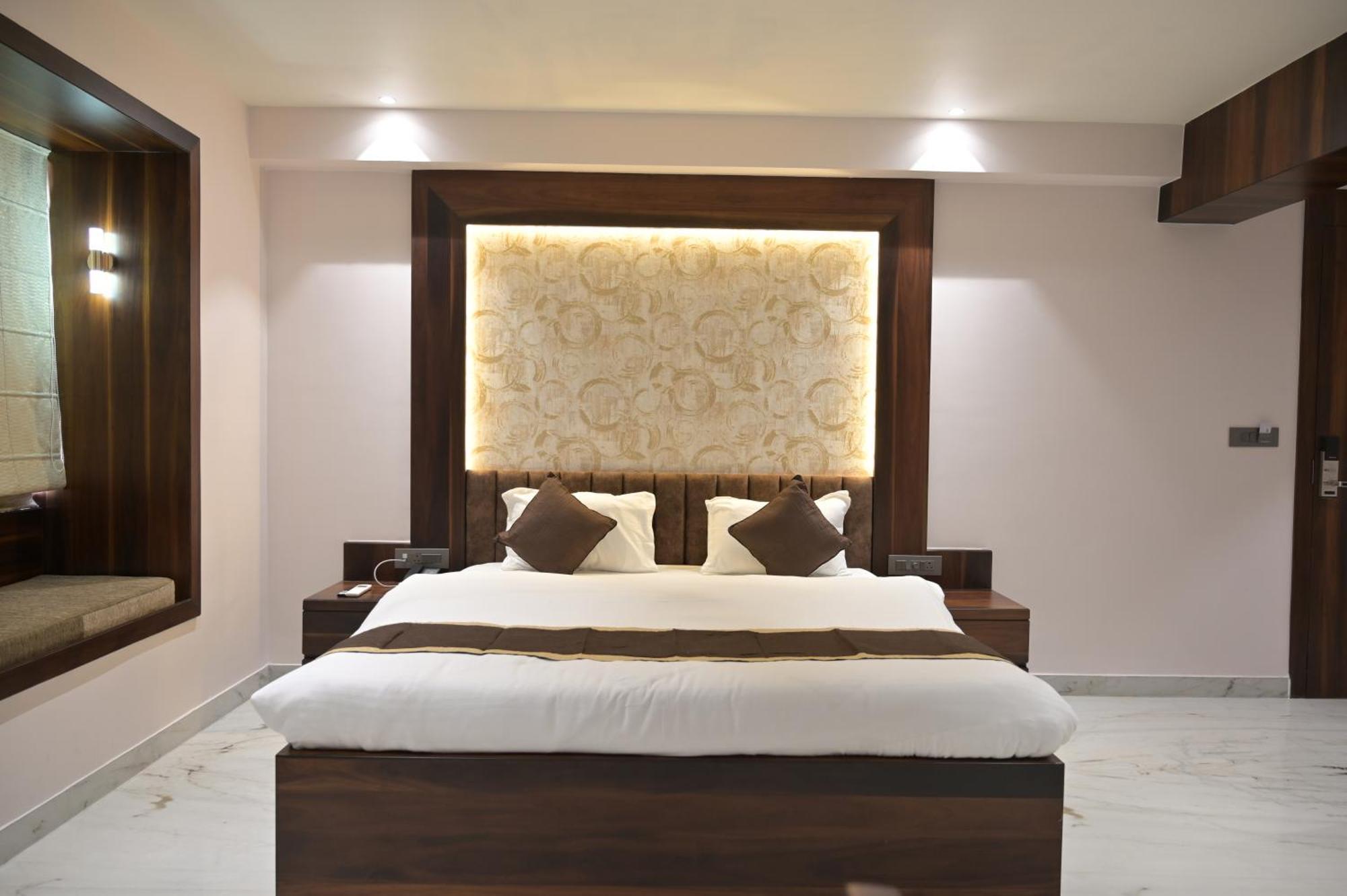 Kitty House Hotel Kolkata Exterior photo