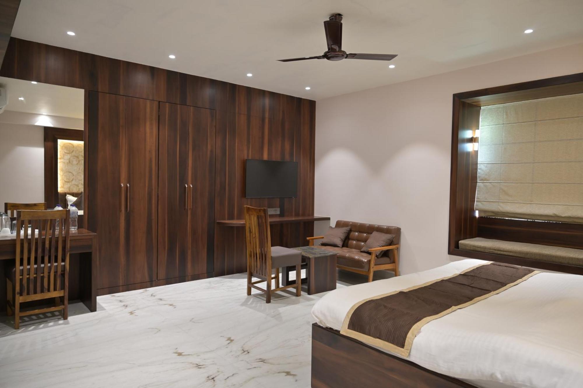 Kitty House Hotel Kolkata Exterior photo