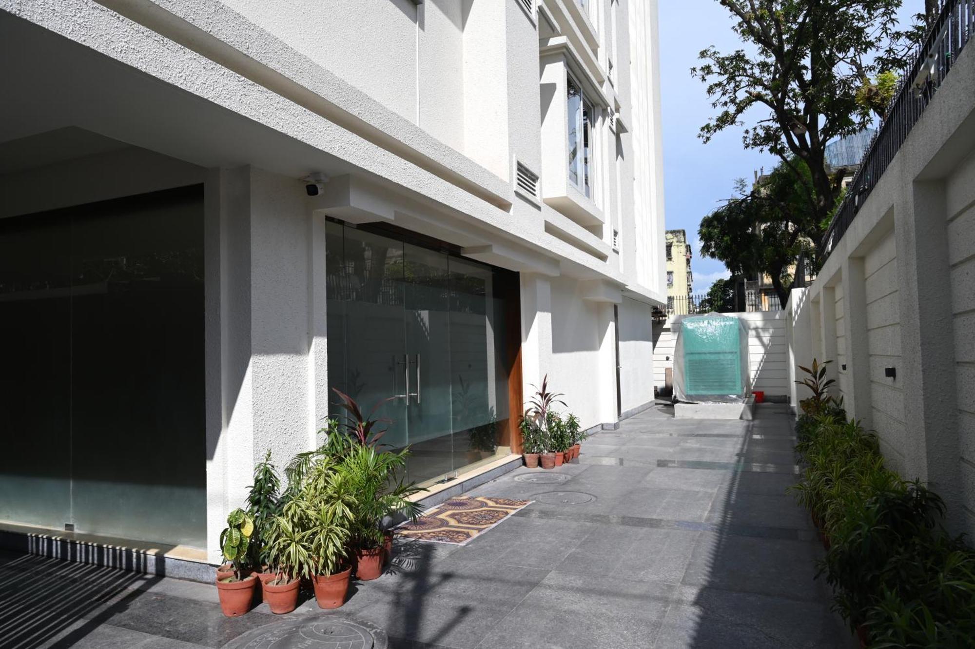 Kitty House Hotel Kolkata Exterior photo